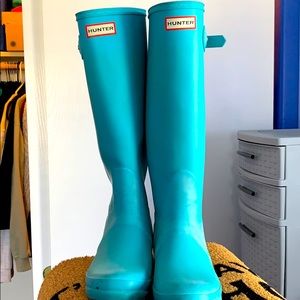 Tall hunter rain boots